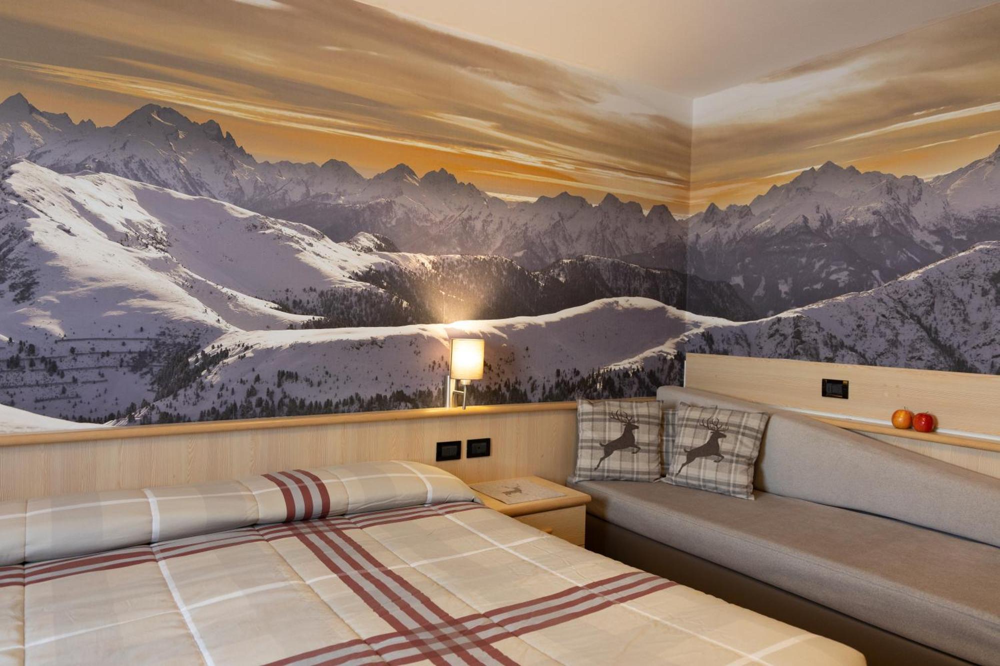 Albergo Venezia Passo Rolle Bagian luar foto