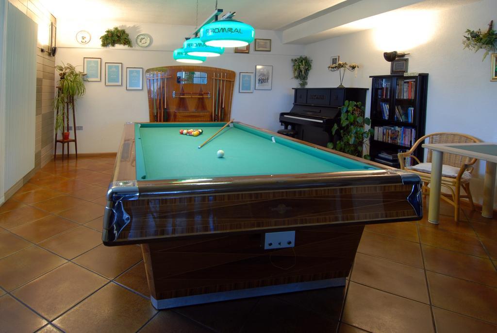 Albergo Venezia Passo Rolle Bagian luar foto